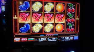 Taruhan olahraga sepak bola dan basket di qa8821 – odds kompetitif live betting
